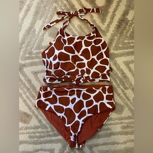 Coral Reef Giraffe Print Top and Bottom - Never Used